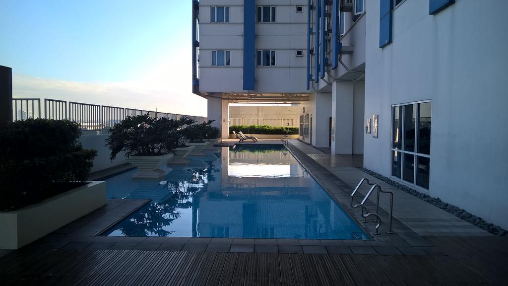 Studio Deluxe Apartment In Princeton Residences Manila Bagian luar foto